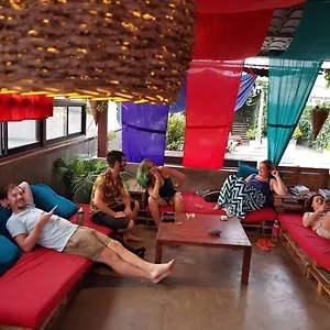 Colombo Hostel Dehiwala-Mount Lavinia
